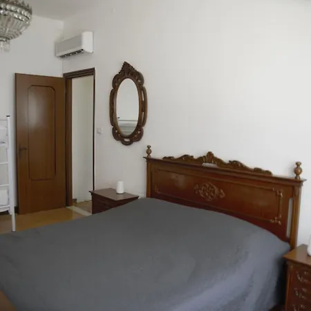Stella Luxe Mazzini Park Apartman