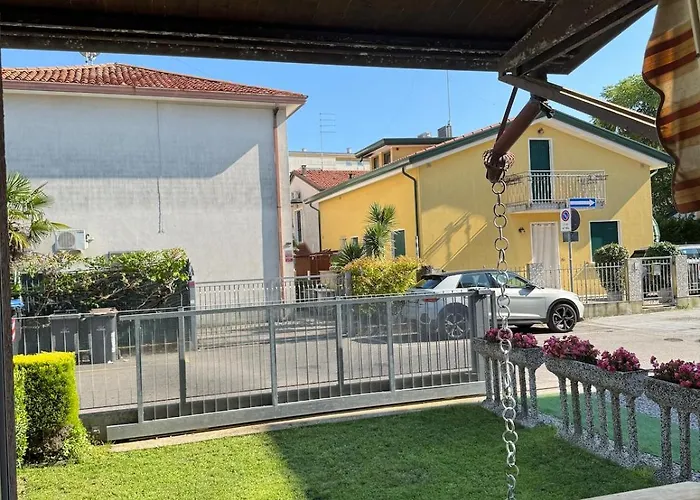 Stella Luxe Mazzini Park *